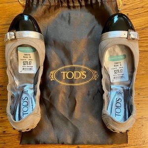 NWT Tod’s ballerina flats
